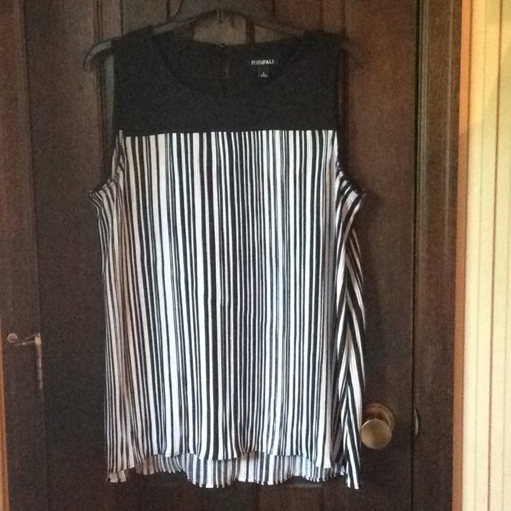 Black & White Stripe Sleeveless Top